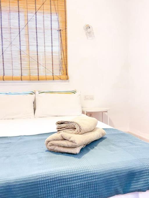 Casa Veronica 6 , 1 Dormitorio Arona  Εξωτερικό φωτογραφία